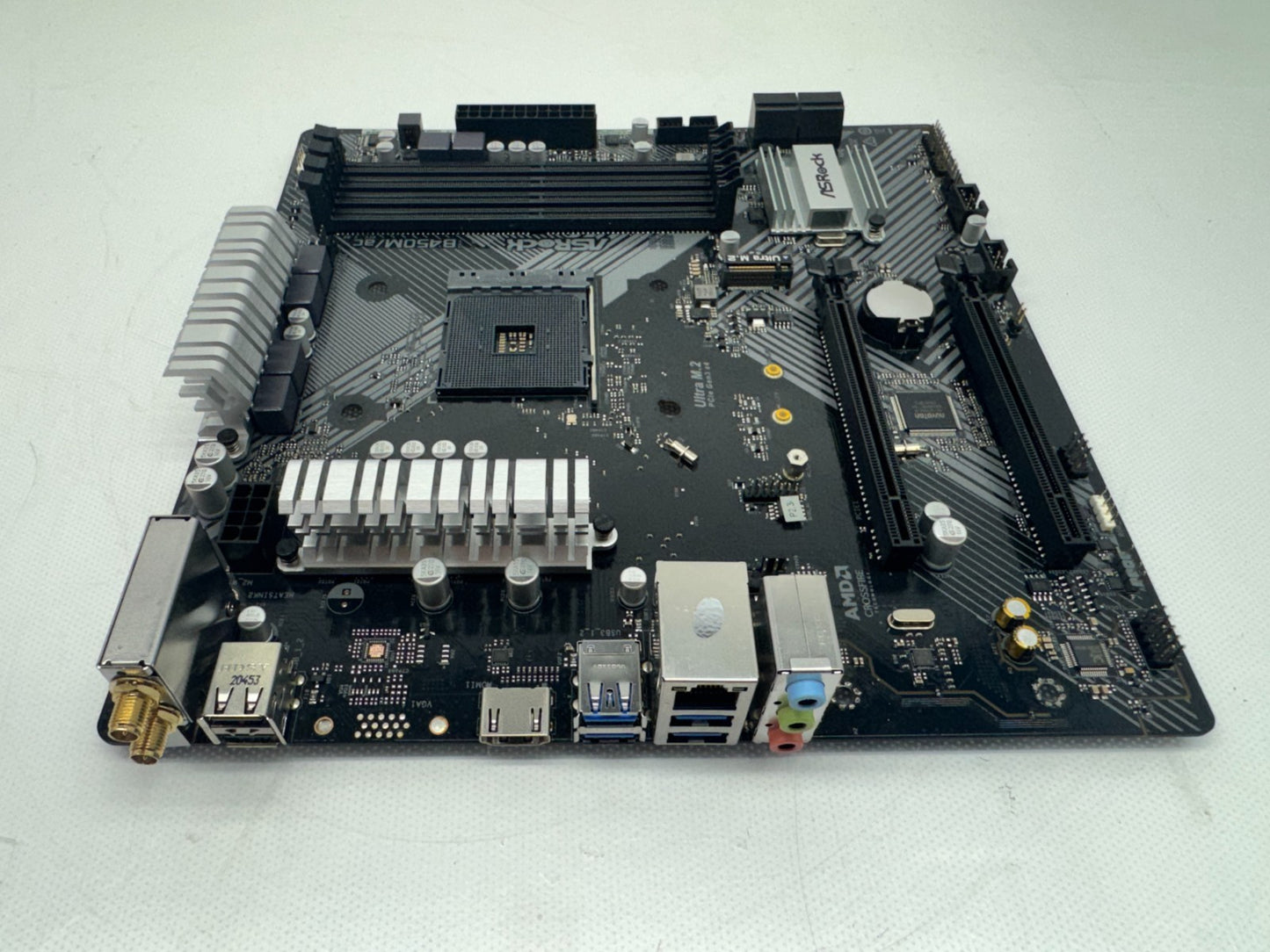 ASRock B450M/AC AMD AM4 Ryzen Motherboard mATX