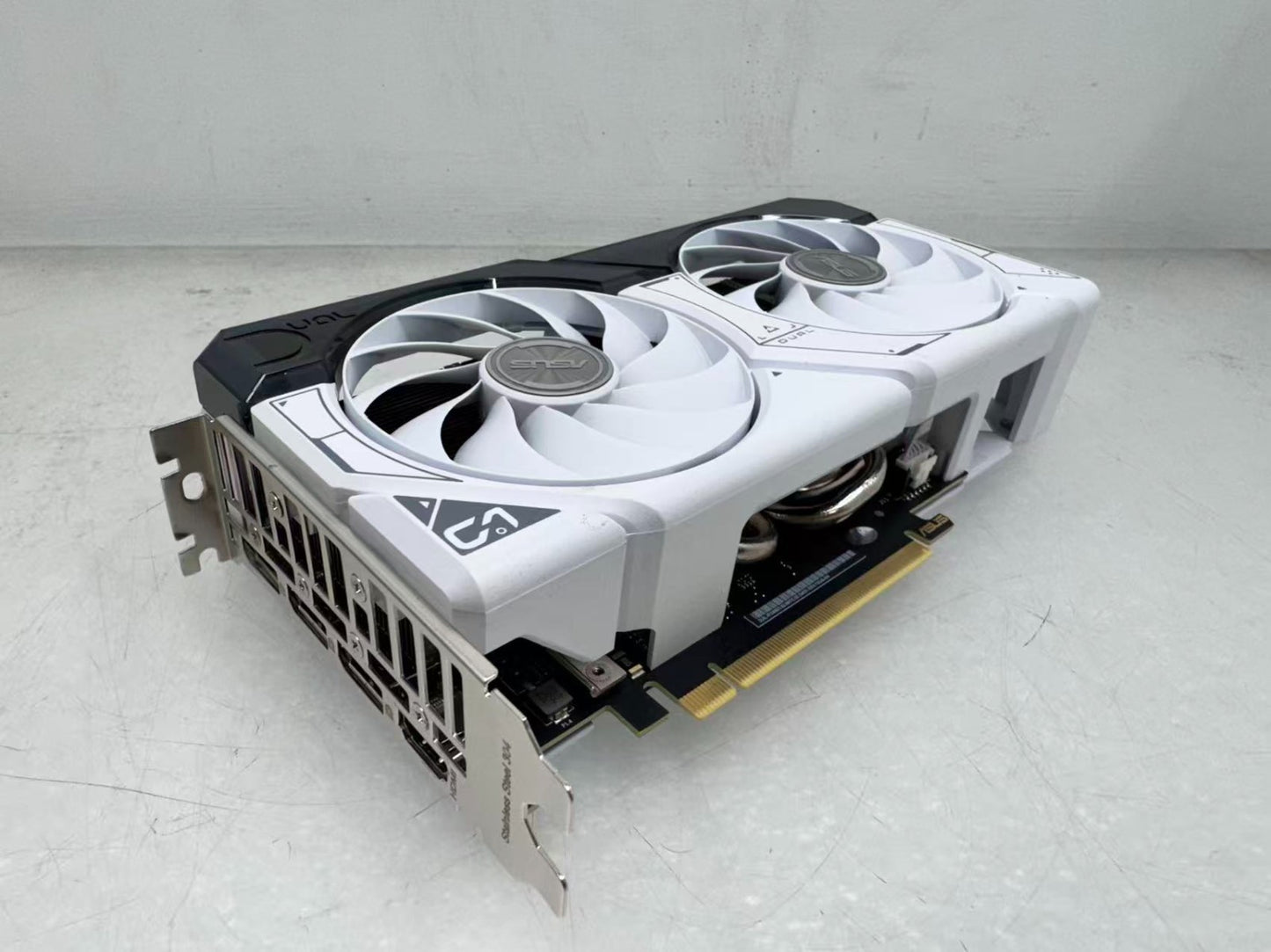 ASUS DUAL GeForce RTX 4060 Ti 8GB GDDR6 Graphics Card DUAL-RTX4060Ti-8G-White