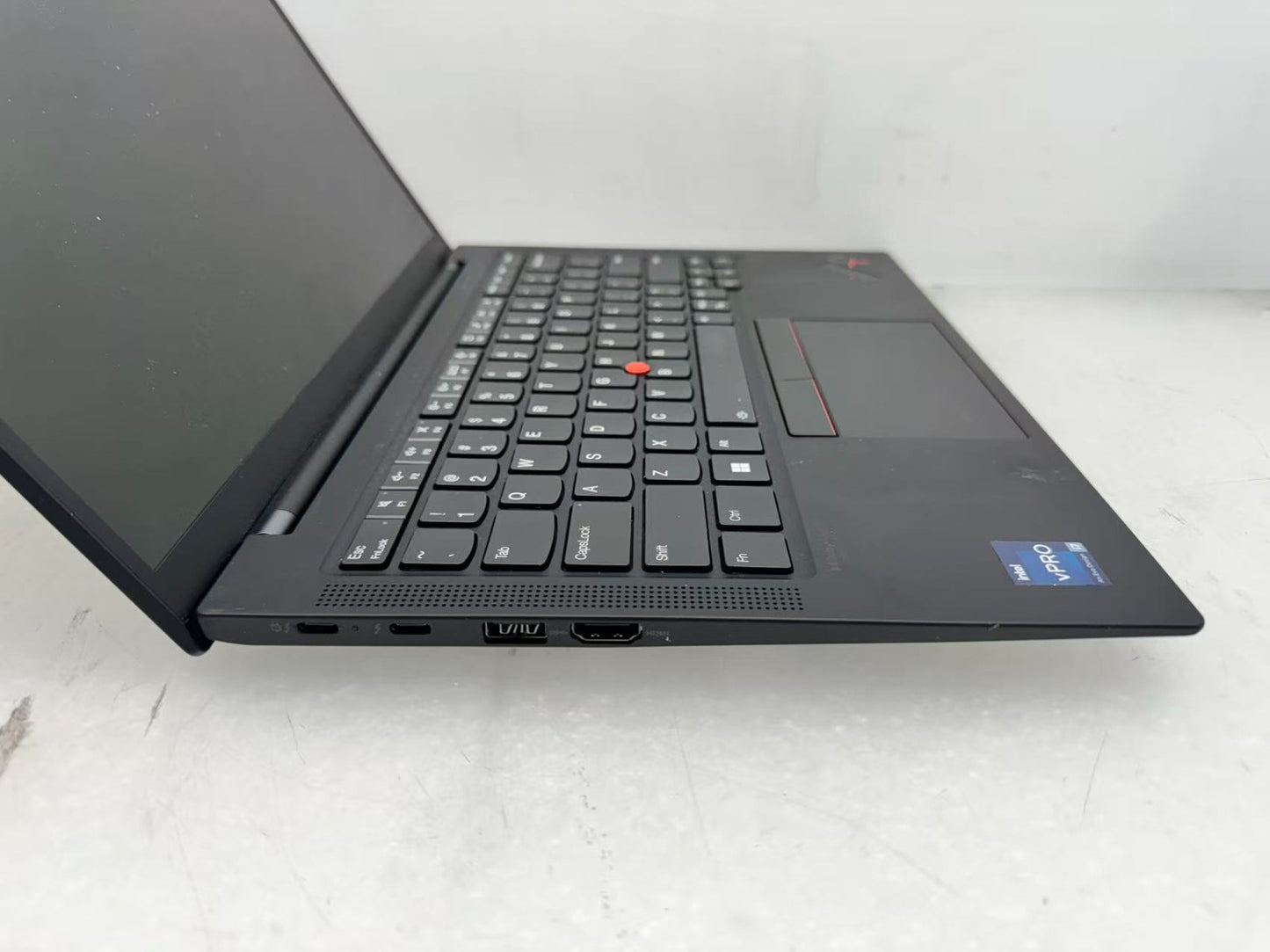 Lenovo ThinkPad X1 Carbon Gen 10 Intel i7-1265U@1.8GHz 32GB DDR4 256G W/AC READ