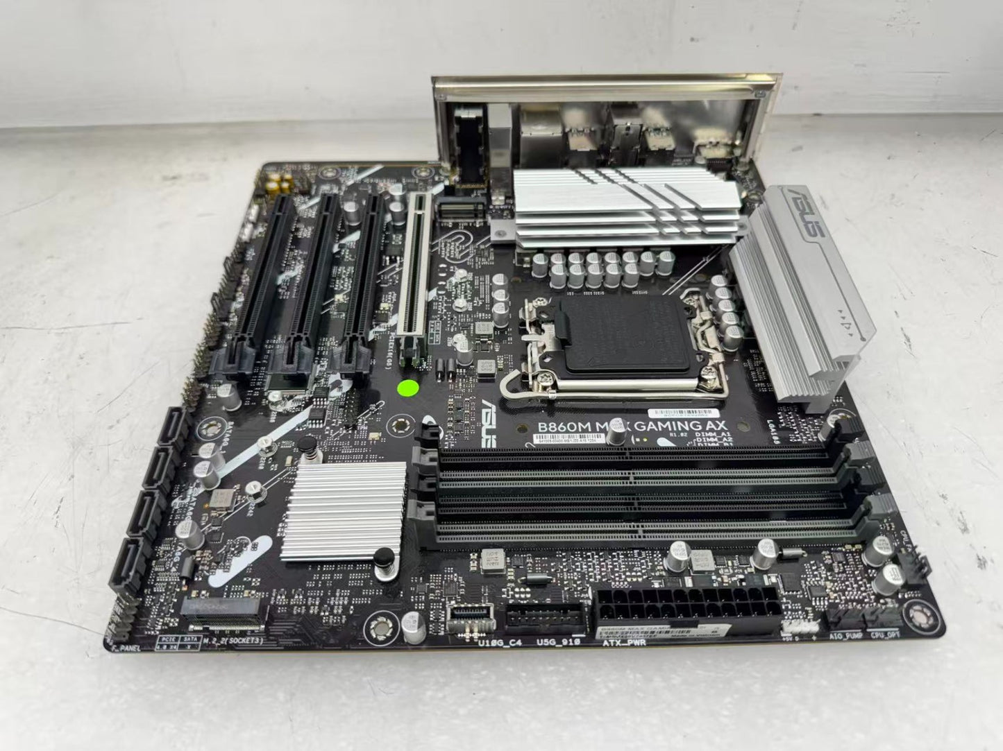 ASUS B860M MAX GAMING AX Motherboard DDR5 Intel Socket 1851 *READ*