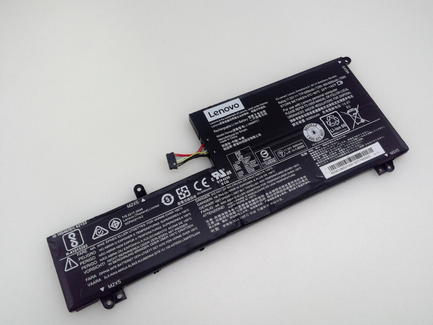 Genuine L16M6PC1 Battery For Lenovo Yoga 720-15IKB L16C6PC1 L16L6PC1 80X70092GE