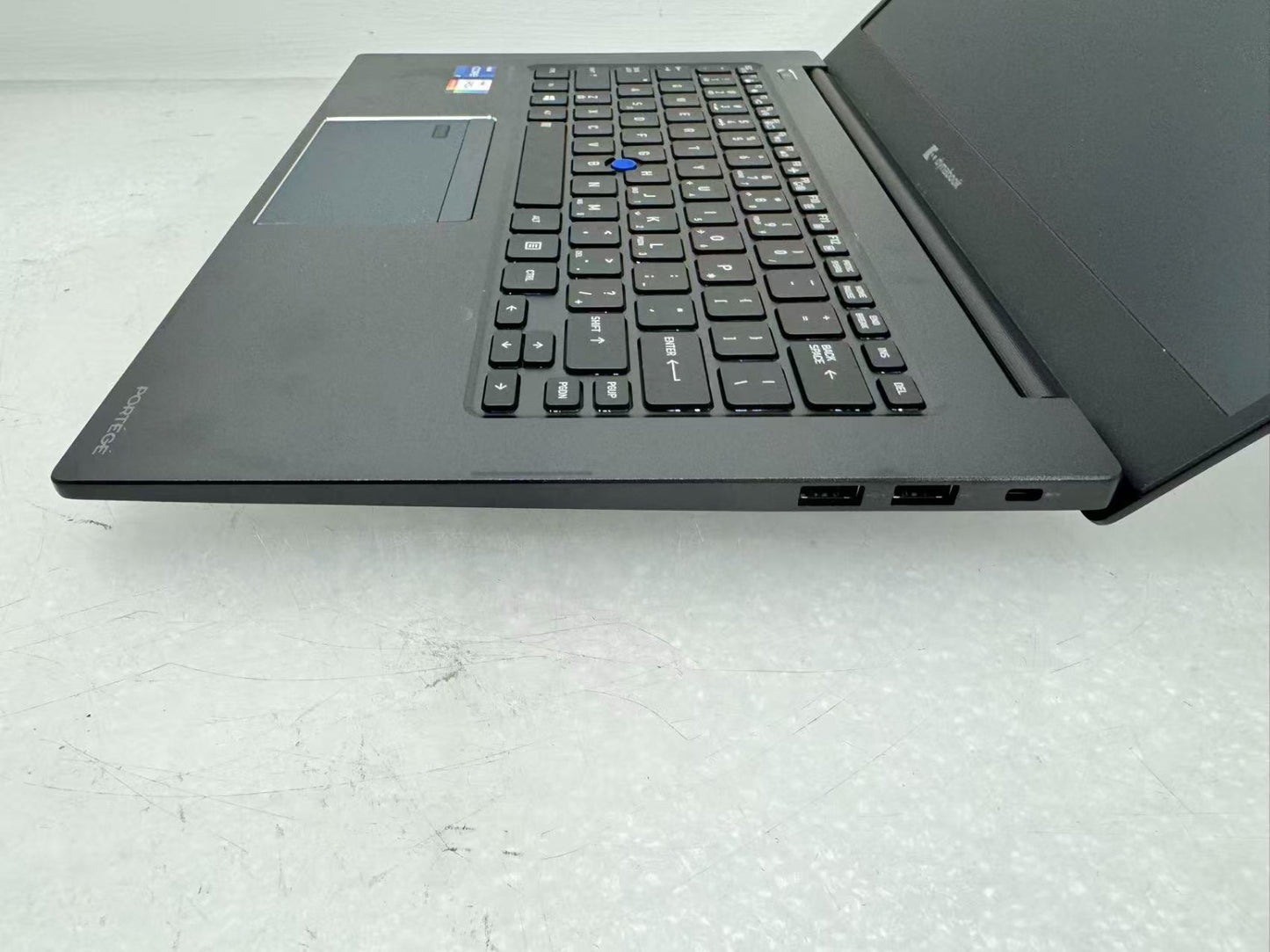 Toshiba Portege X40-J 14" Laptop i7-1165G7@2.8GHz 32GB RAM 512GB SSD*Read*
