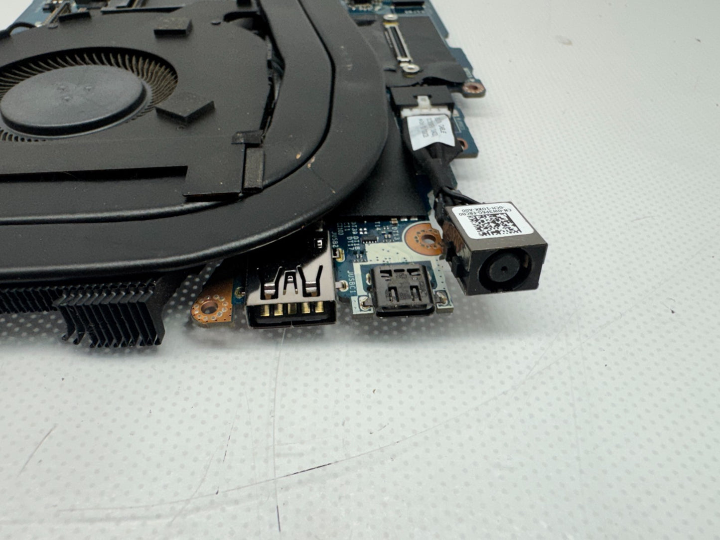Dell Precision 3551 Motherboard Intel i7-10850H@2.7GHz P620 LA-J282P 0M21VD