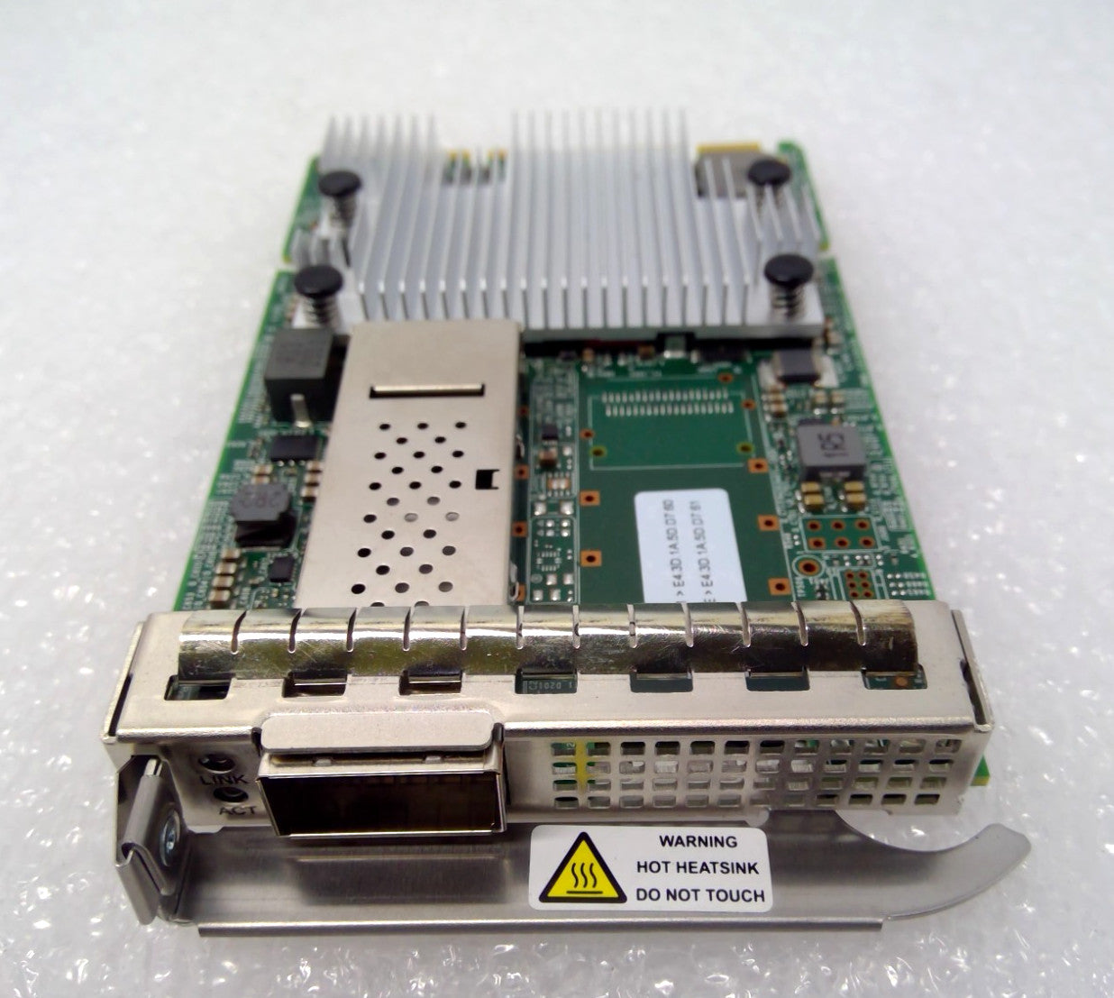 BROADCOM BCM957502-N150FGB PCIe 4.0x8 50GbE OCP 3.0 network adapter