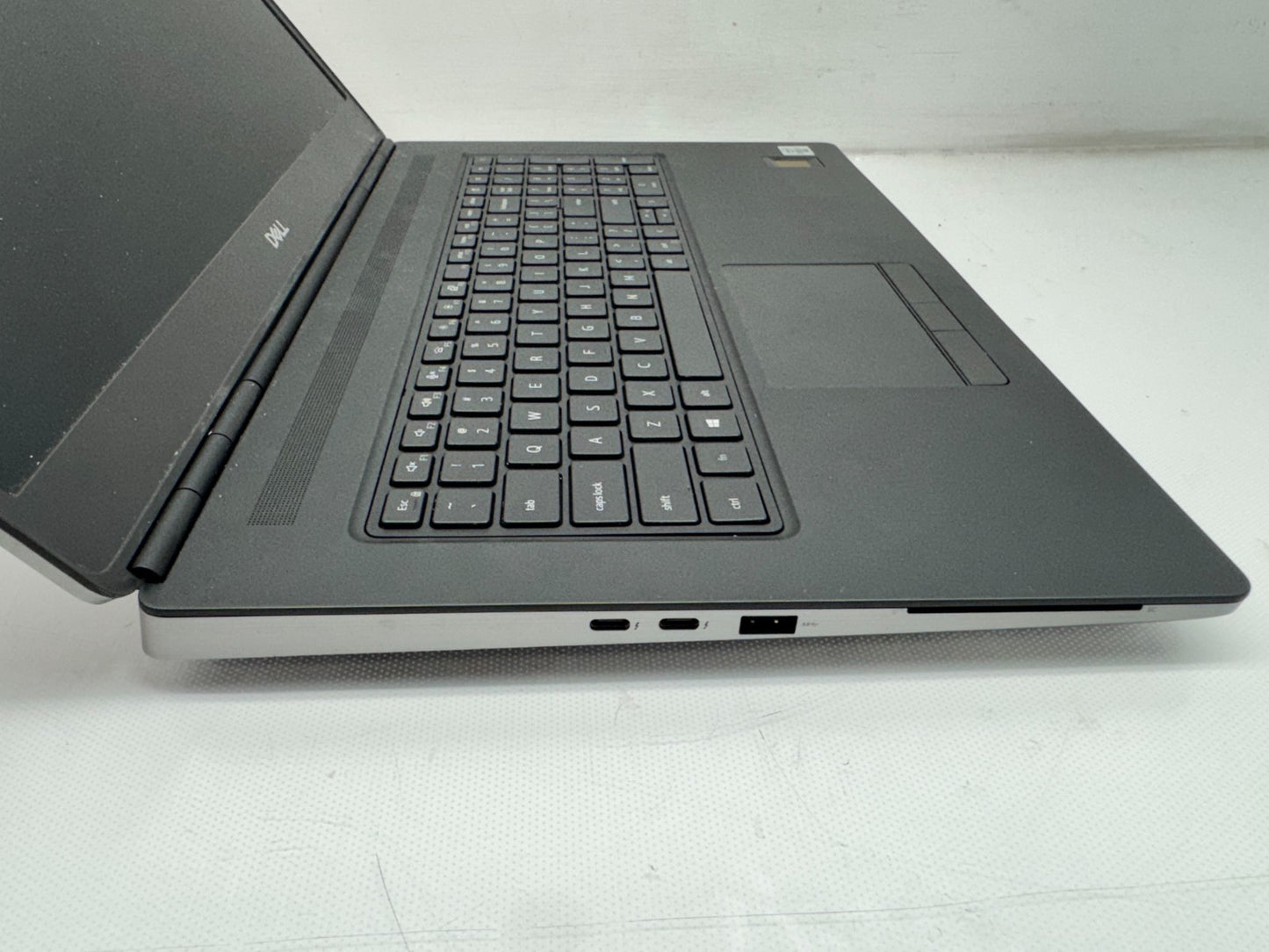 Dell Precision 7750 17.3" i7-10850H@2.70GHz 16GB RAM 256G SSD RTX3000