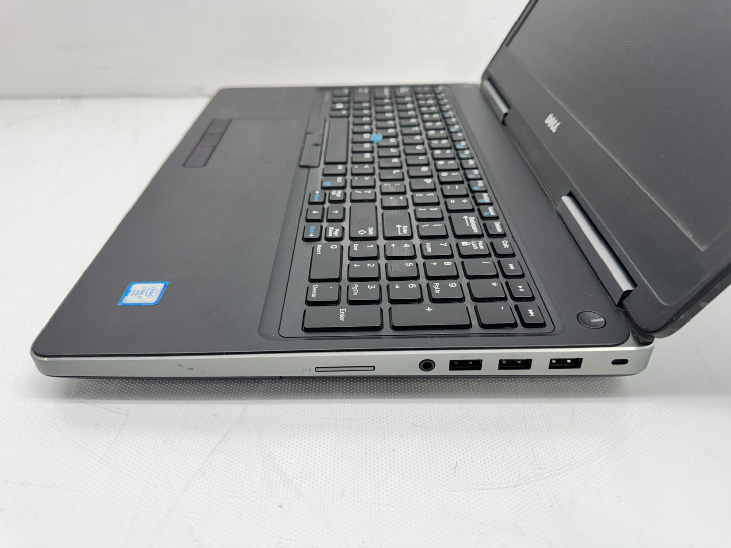 Dell Precision 7520 Intel i7-6820HQ@2.7Ghz 16GB 256GB SSD M2200 W/AC