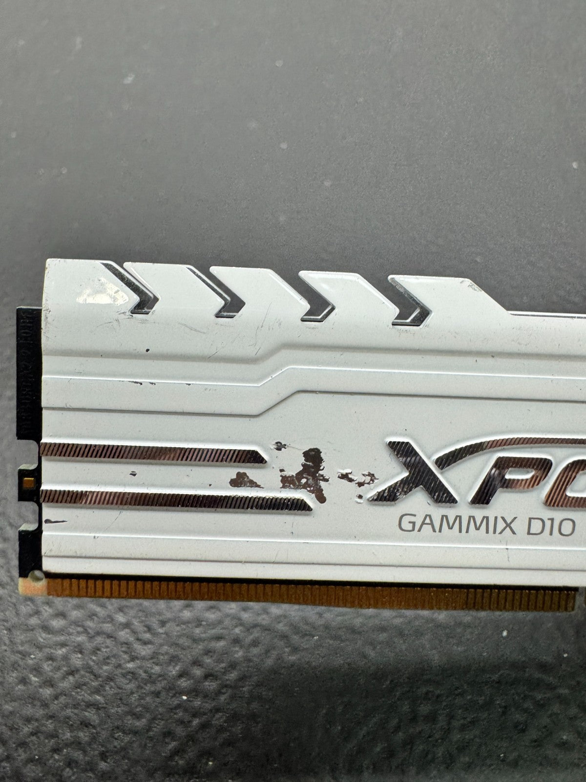 ADATA XPG GAMMIX D10 8GB (1x8GB) DDR4 3200MHz Ram Memory AX4U320038G16A-BW10