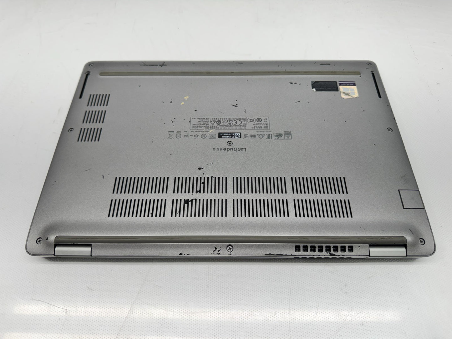 Dell Latitude 5310 1366 x 768 Intel i7-10610U@1.8Ghz 16GB 256G Win 11 *Read*