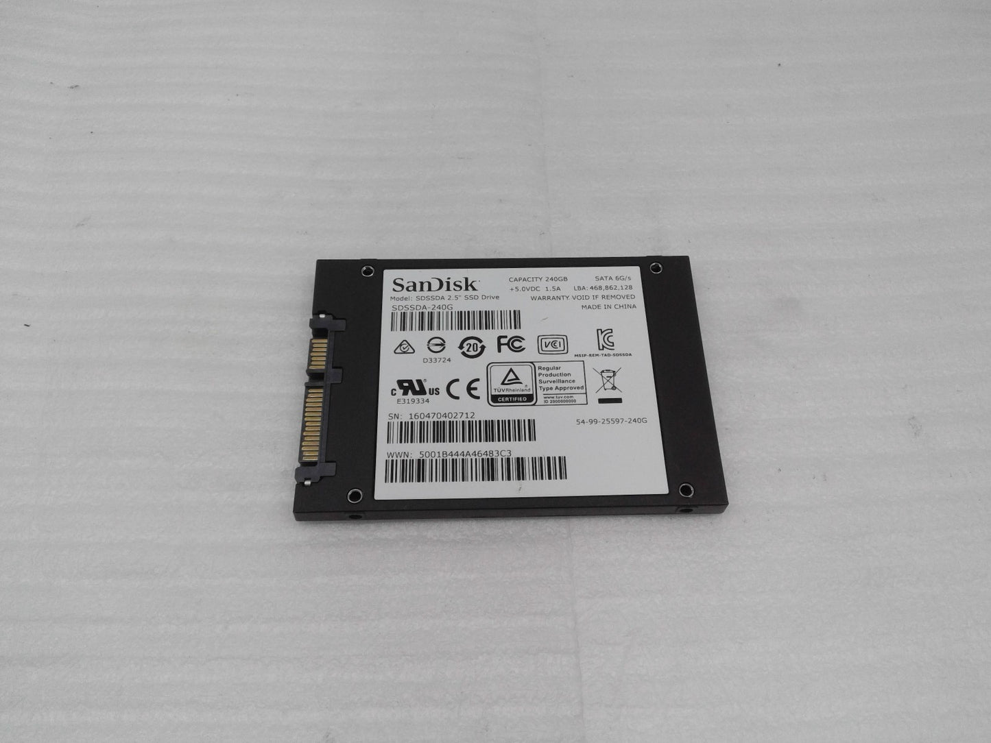 SanDisk SSD PLUS 240GB Internal 2.5" SATA III Solid State Drive SDSSDA-240G