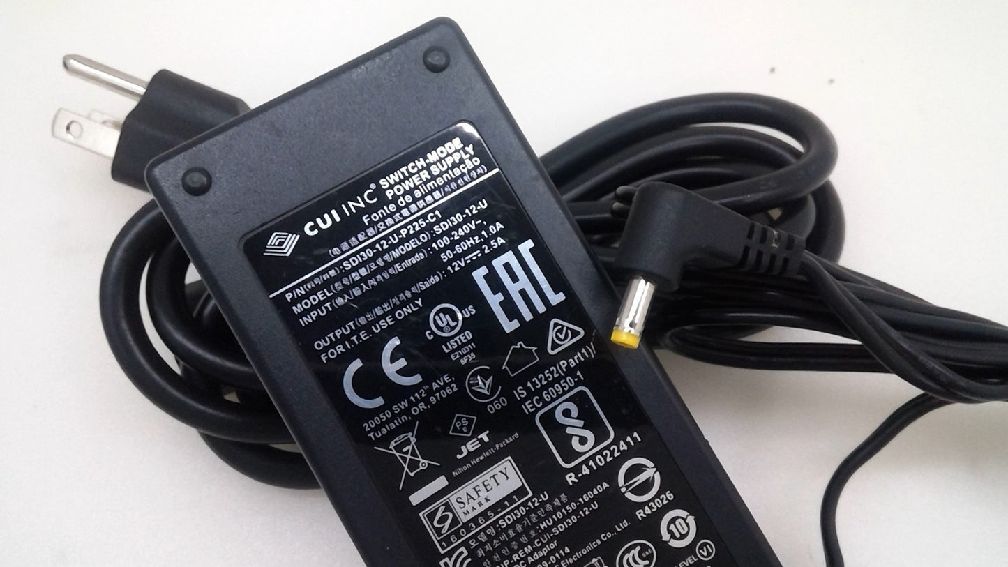 CUI INC P/N:SDI30-12-U-P225-C1 4.0*1.7mm 12V 2.5A Power Supply SDI30-P225-C1
