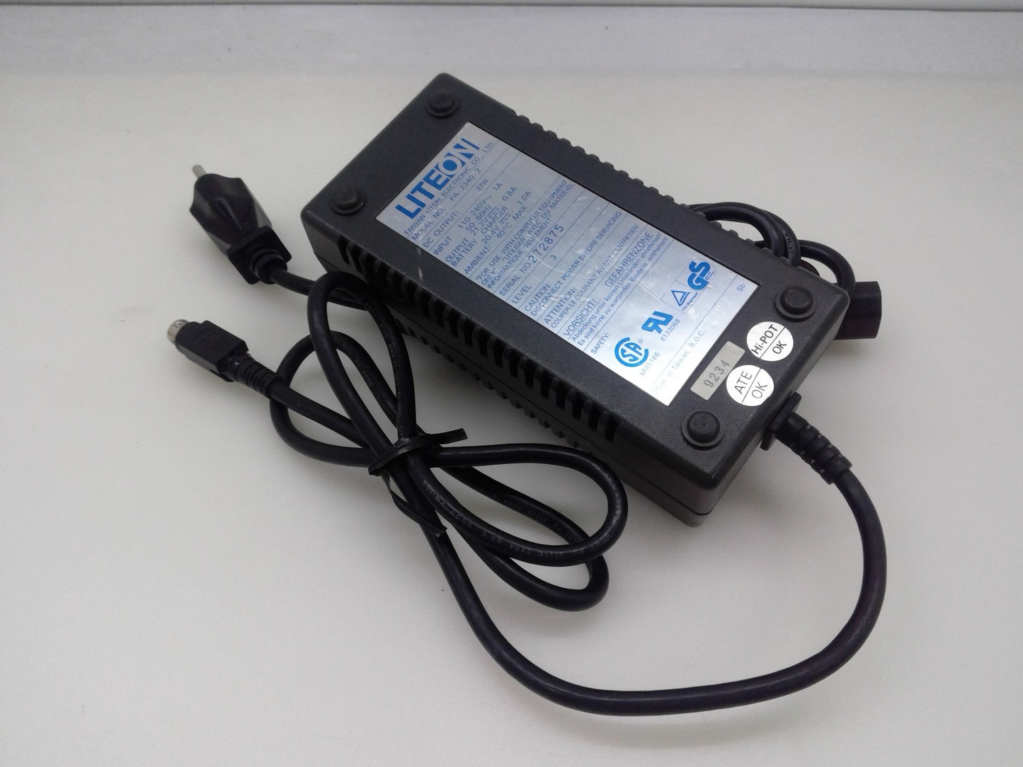 Genuine LITEON PA-2340-2 AC Adapter 21.2V 0.8A Battery charger 20.4V 1.0A 4-Pin