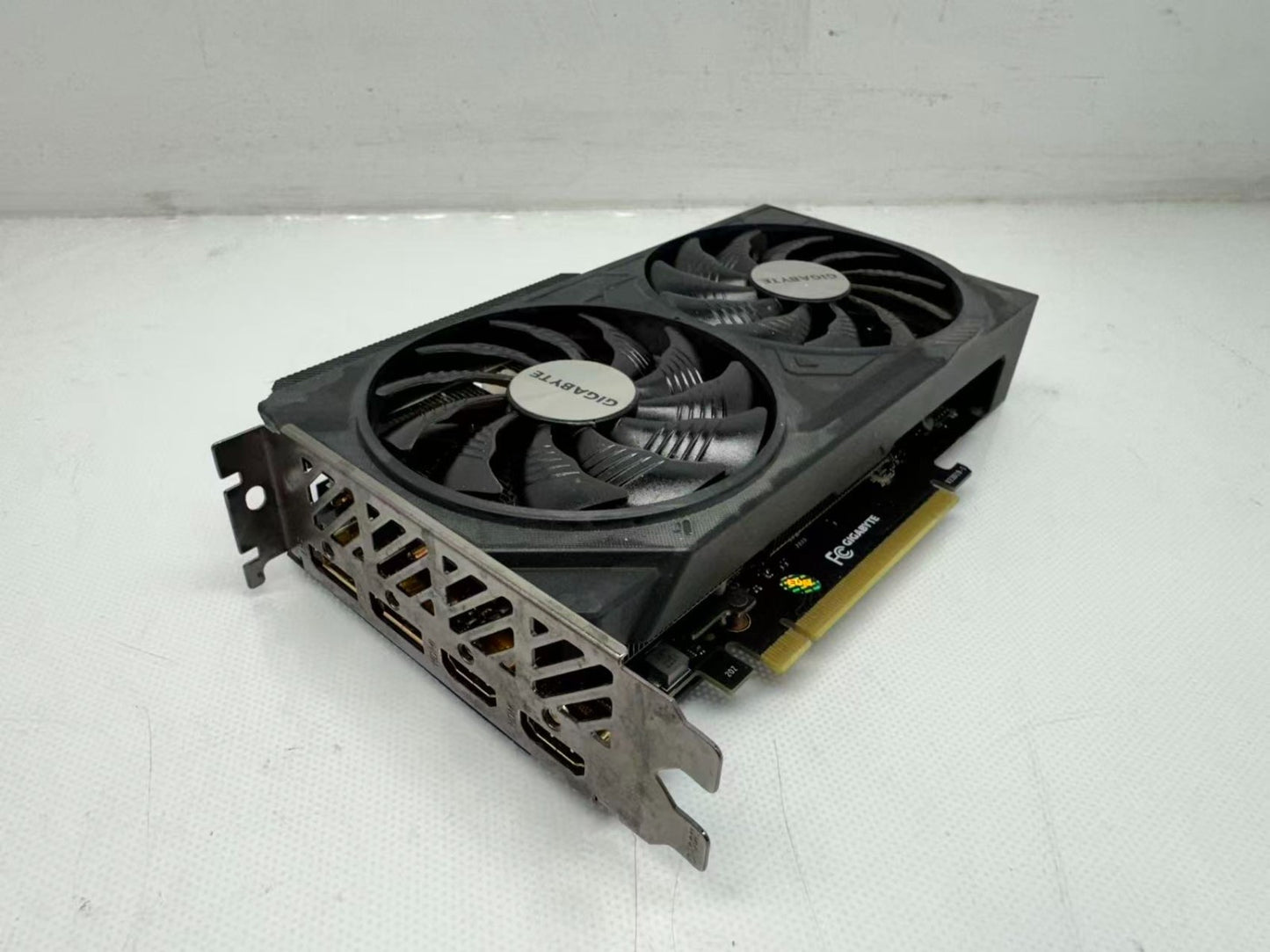 GIGABYTE GeForce RTX 4060 Ti WINDFORCE OC 8G - GV-N406TWF2OC-8GD *READ*