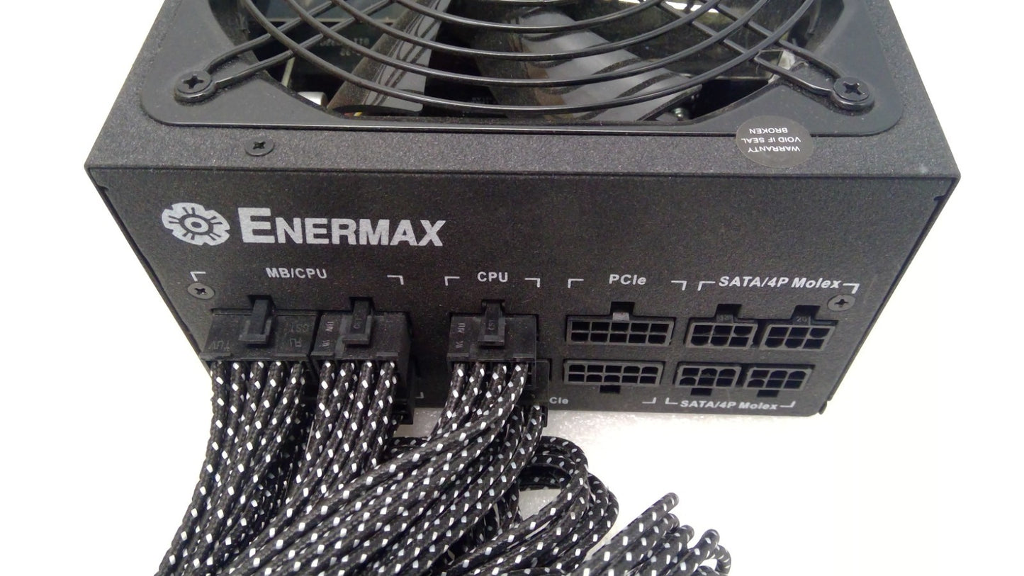 Enermax Platimax D.F. EPF1050EWT 1050W 80PLUS Fully Modular Power Supply