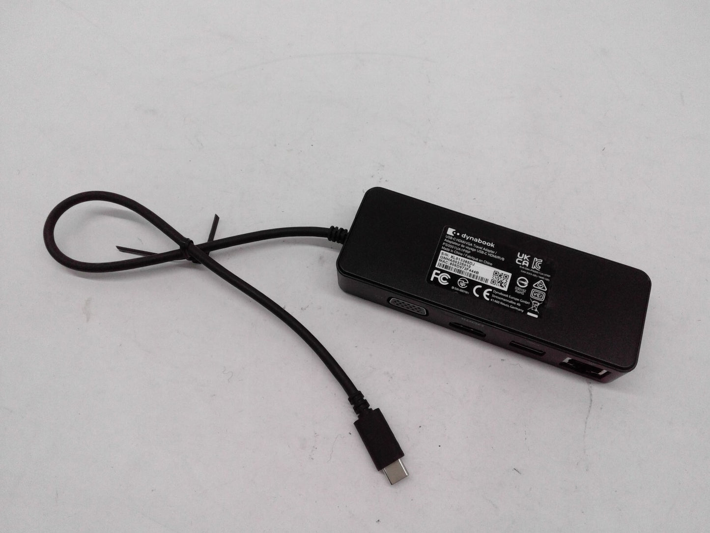TOSHIBA DYNABOOK - Docking Station Hub USB-C - VGA, HDMI - GIGE PS0001UA1PRP