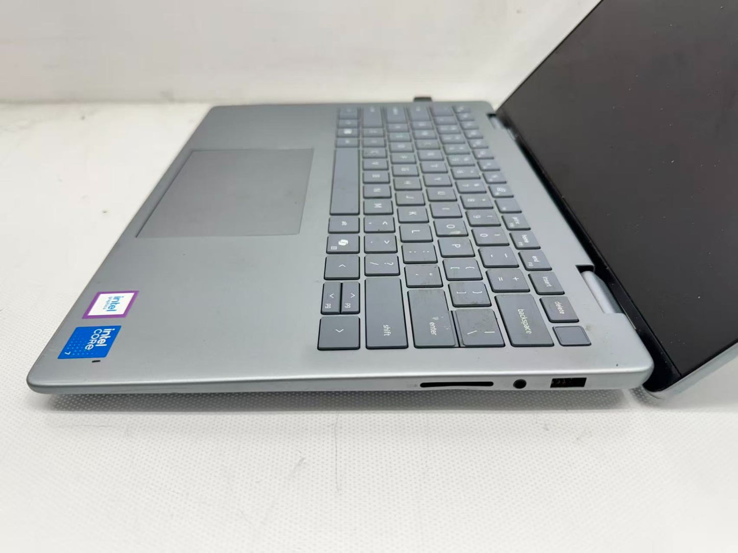 Dell inspiron 7440 2-in-1 14" Laptop Core 7 150U@1.80GHz 16GB 256GB Win11 *READ*
