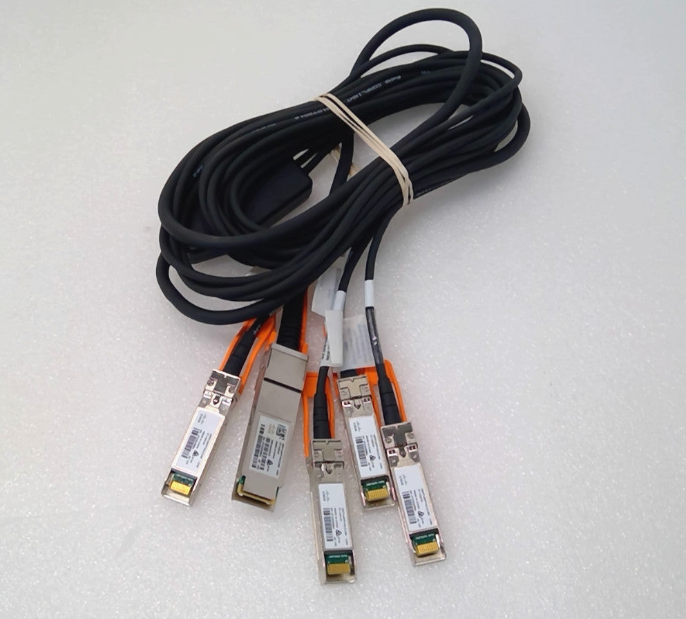Cisco Genuine QSFP-4SFP10G-CU3M 40G to 10G Breakout DAC Cable 3m 37-1320-03