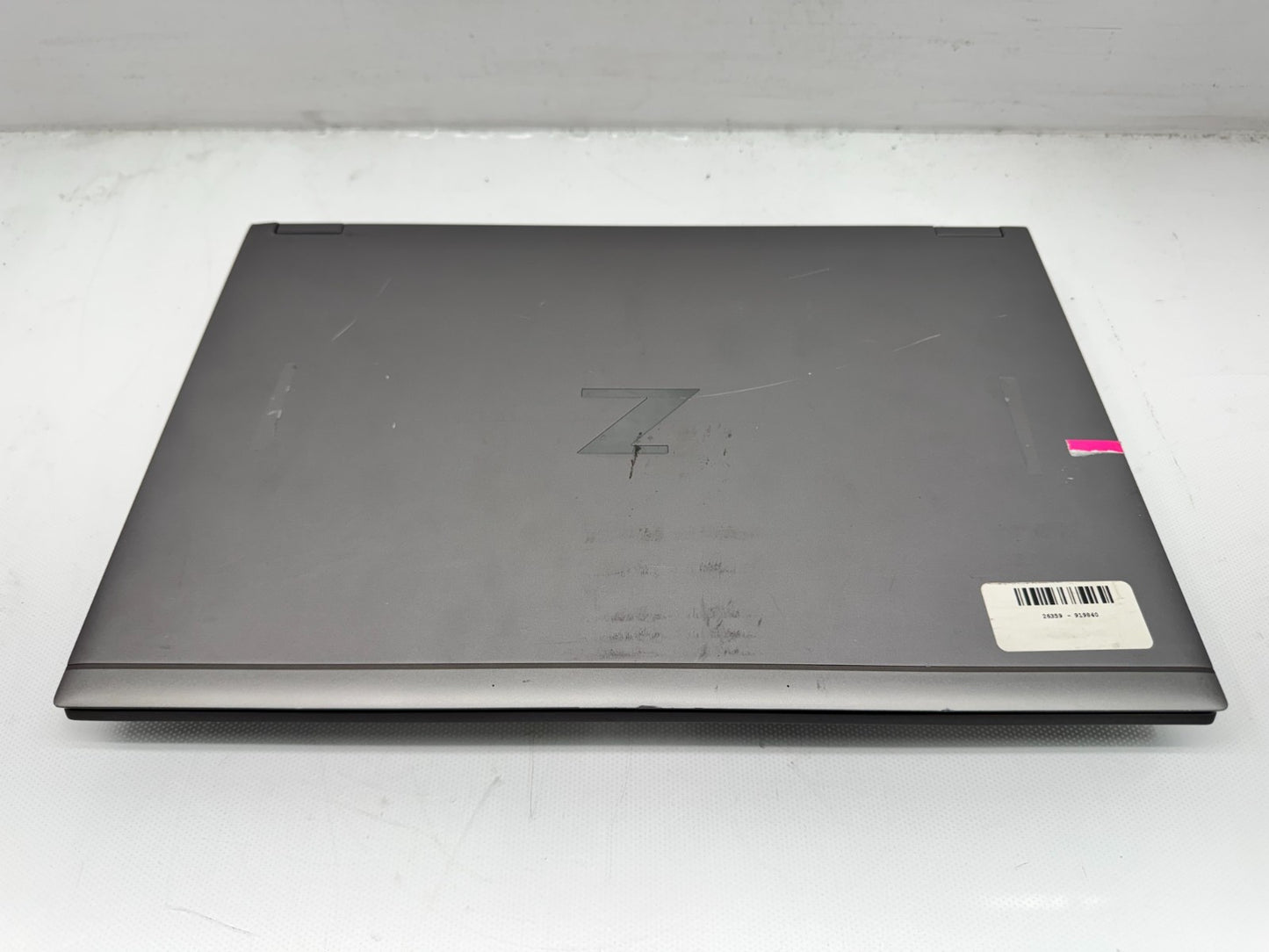 HP Zbook Fury G8 Intel i7-11850H@2.2GHz 16G 256 SSD T1200 NO/AC *READ*