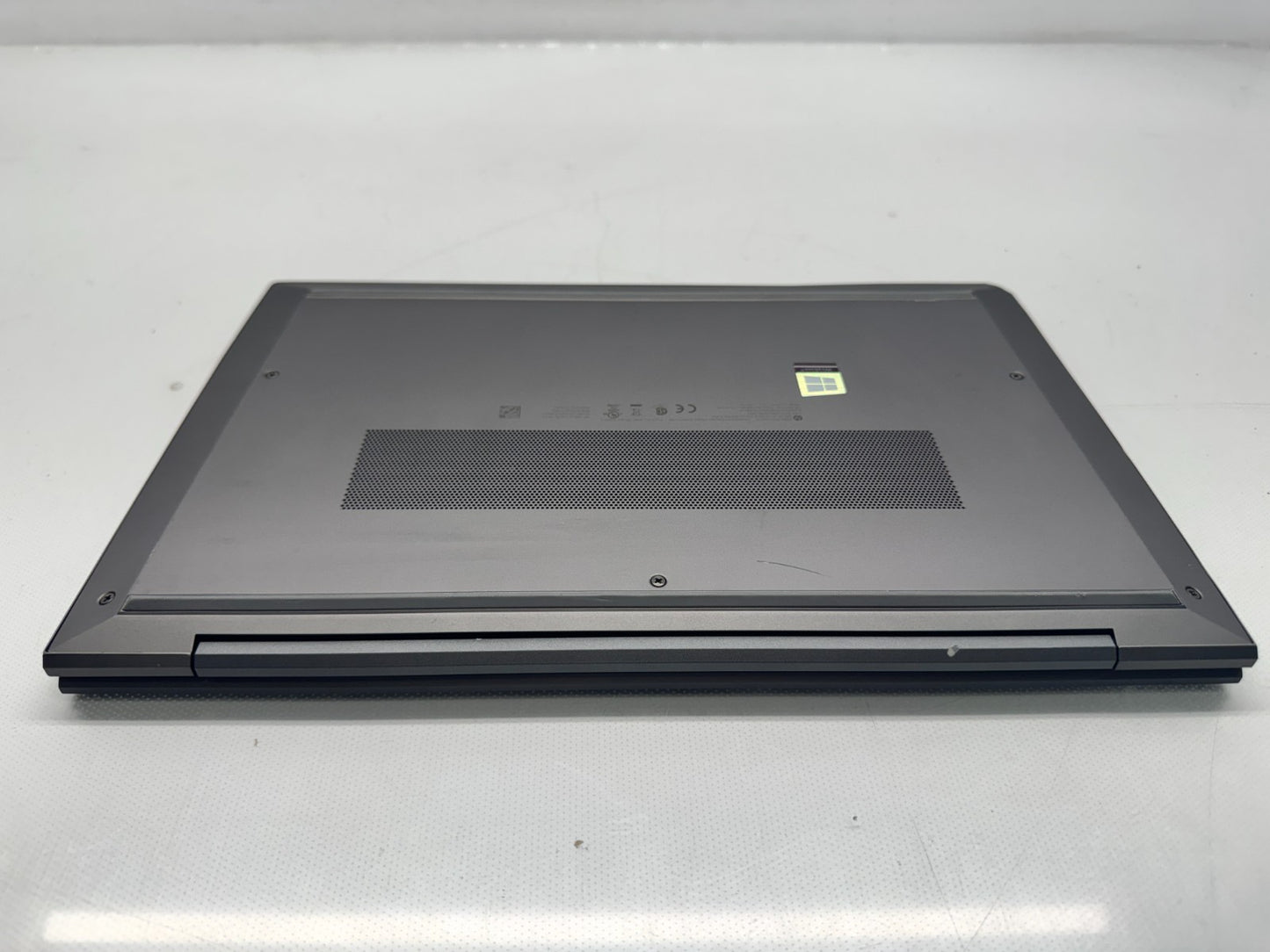 HP Zbook Firefly 14 G7 Touch Intel i7-10810U @1.10GHZ 32GB 256GB P520 W/AC*READ*