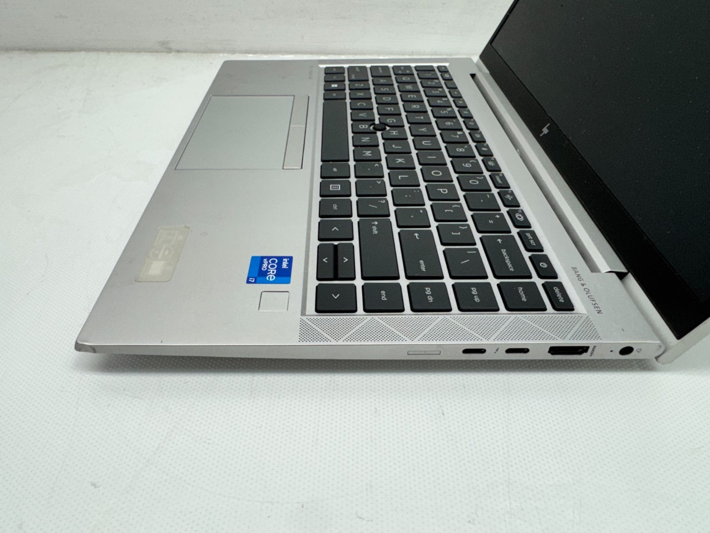 HP EliteBook 840 G8 14"  i7-1185G7@3.0GHz 16G RAM 256GB SSD Win11 *READ*
