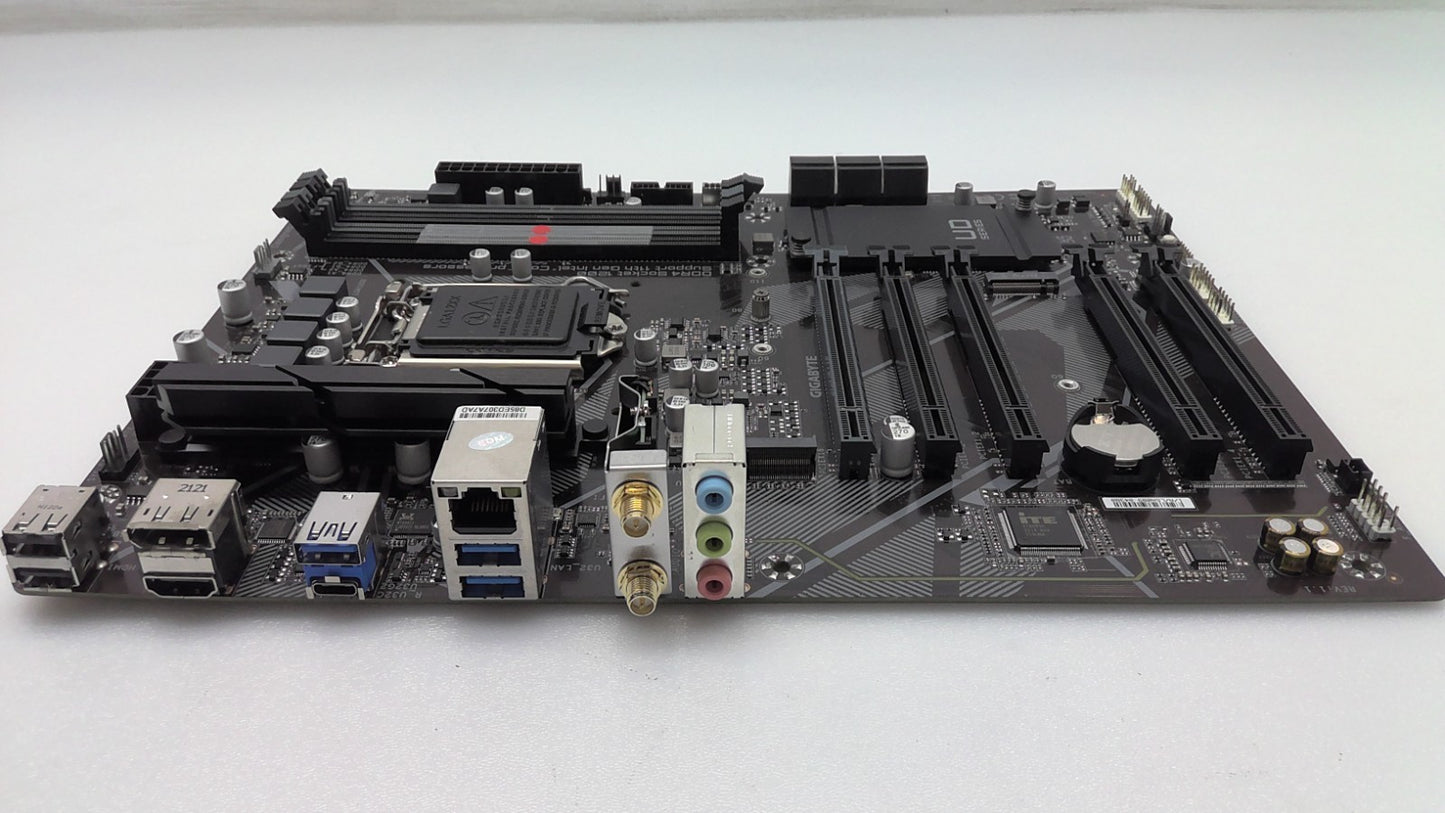 GIGABYTE B560 DS3H AC Motherboard DDR4 LGA1200 WiFi Card *READ*