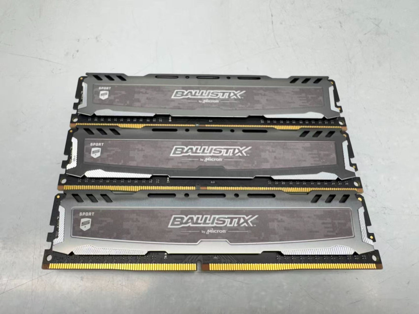 Lot of 3 Micron Ballistix 8GB DDR4-3000 Desktop Memory BLS8G4D30AESEK.M8FE