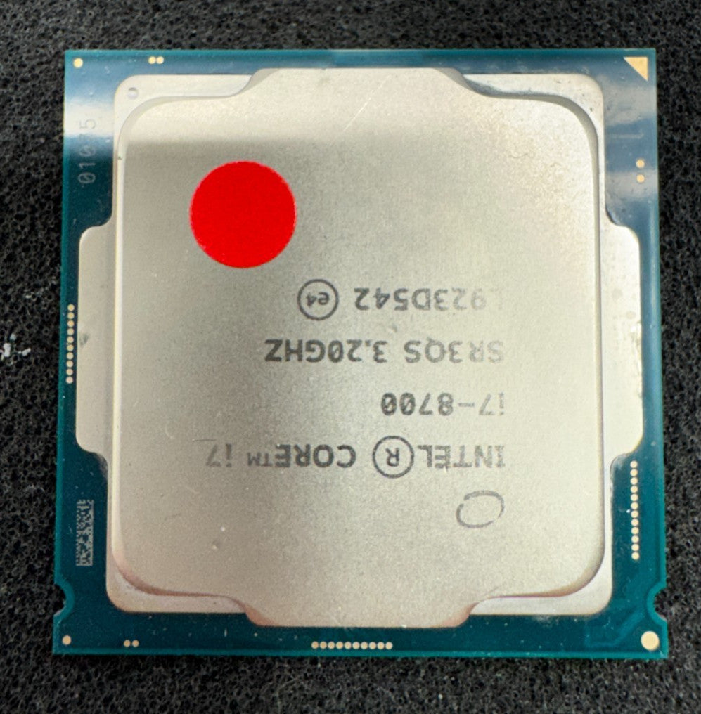 *For Parts* Intel Core i7-8700 SR3QS Desktop Processor 3.2 GHz, 6-Core Not Work