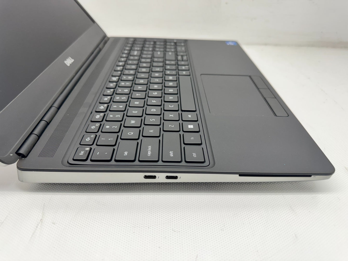 Dell Precision 7560 15.6" Laptop i7-11850H@2.50GHz 16GB 256GB SSD T1200