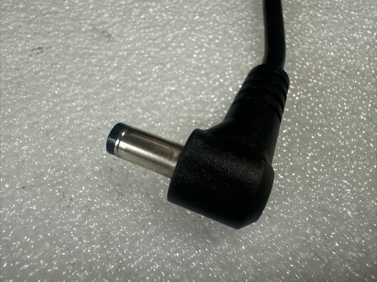 OEM Delta ADP-66CR B 12V 5.5A 66W AC/DC Power Supply Adapter with Power Cord