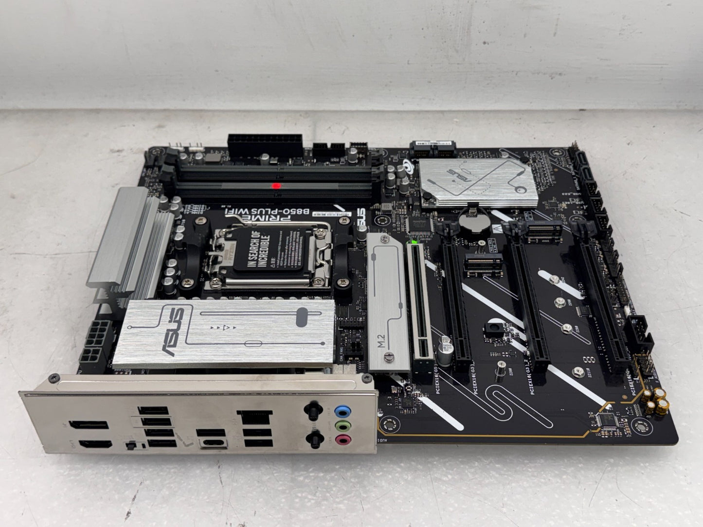 ASUS PRIME B850-PLUS WIFI Motherboard DDR5 AMD Socket AM5 *READ*