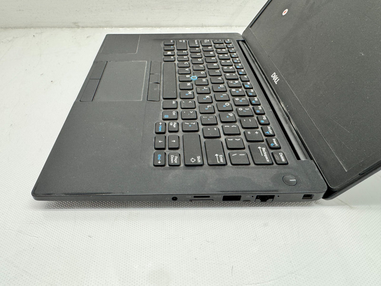 Dell Latitude 7490 14" FHD i7-8650U@1.9GHz 16GB 256GB Windows 11 *Read**