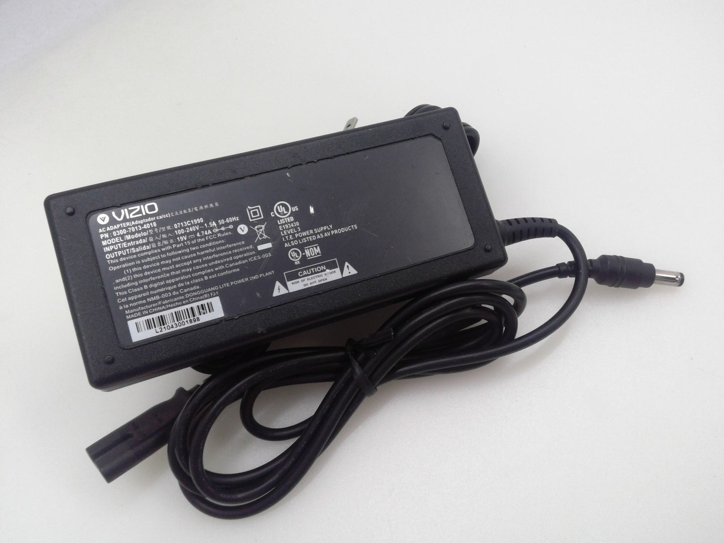 Genuine Vizio 19V 4.74A 90W LED LCD TV E320VP M261VP 03007013-4018 0731C1990