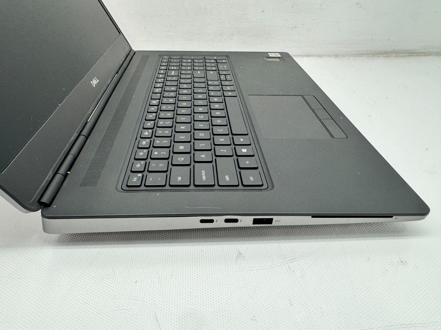 Dell Precision 7750 17.3" i7-10850H@2.70GHz 16GB RAM 256G SSD RTX3000 **READ**