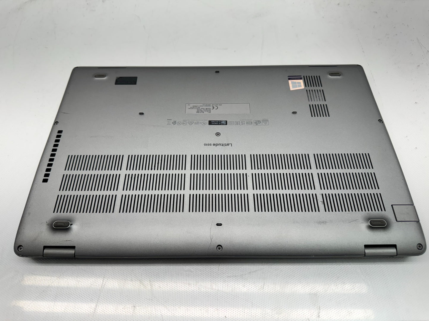 Dell Latitude 5510 intel i7-10810U@1.1GHz 16GB 256G RX 640 Windows11 W/AC *READ*