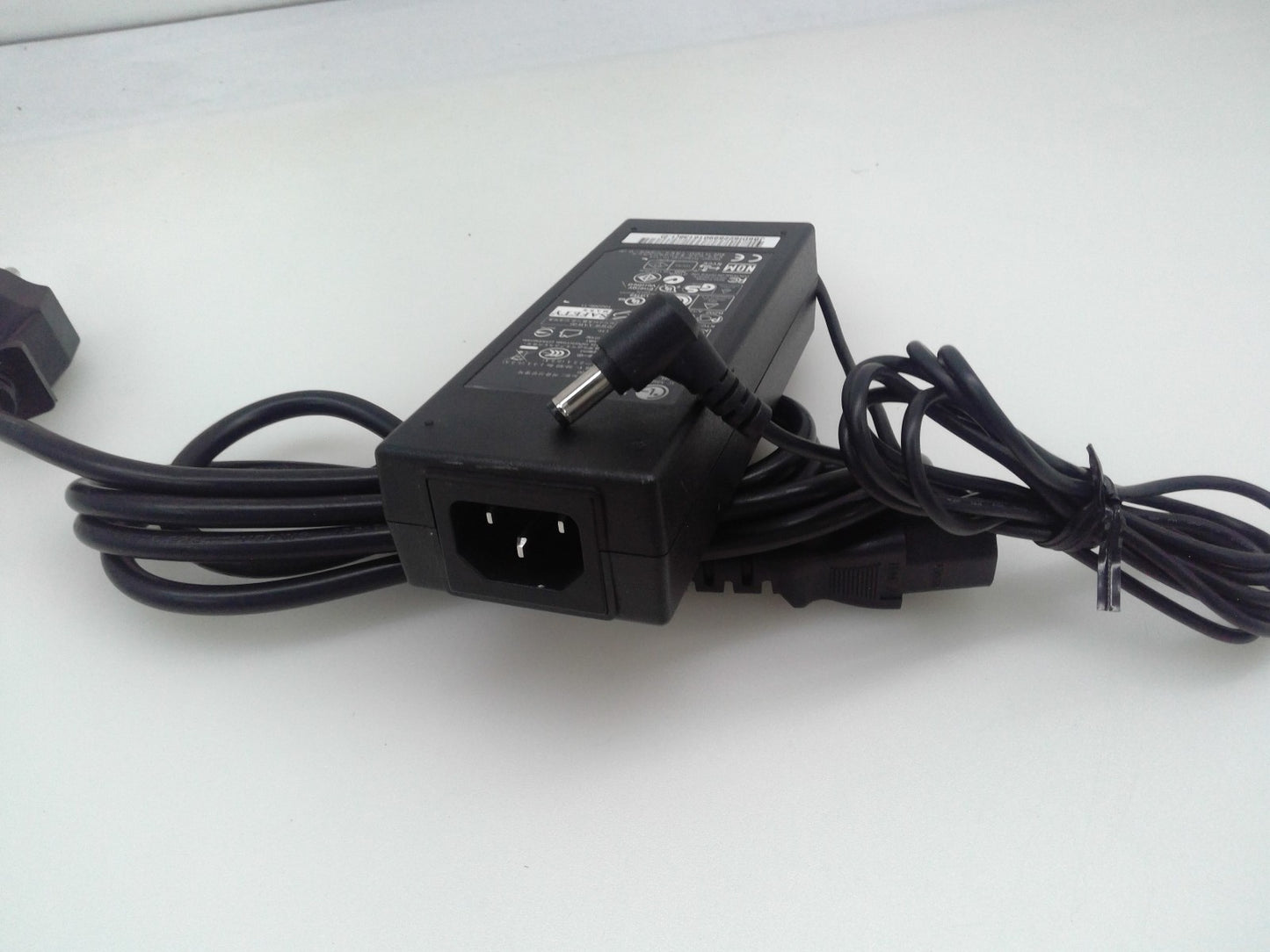 Genuine LG Model:AAH-00 AAH-OO 24V 2.5A Charger Switching Power Supply W/Cord