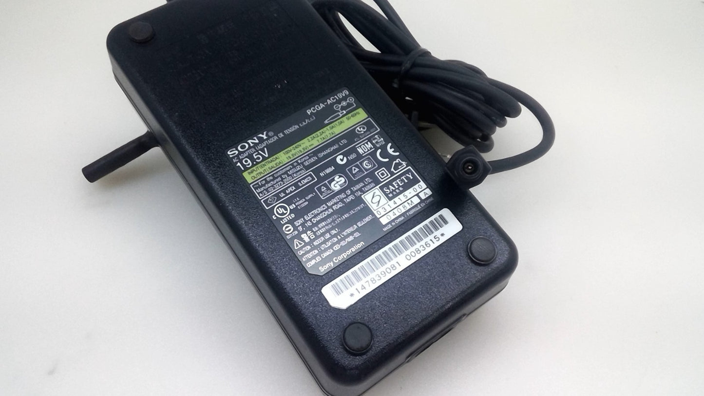 Genuine Sony PCGA-AC19V9 AC Adapter 19.5V 7.7A 150W Power Supply SONY Laptop