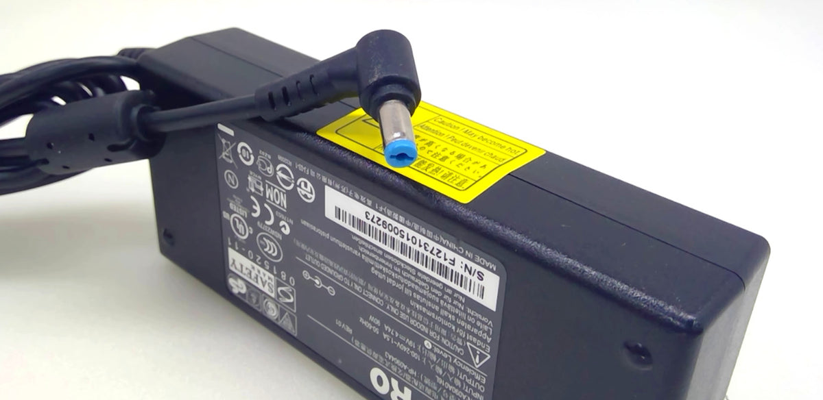 Genuine HIPRO HP-A090A3 90W 19V 4.74A AC Power Adapter Blue Tip Charger