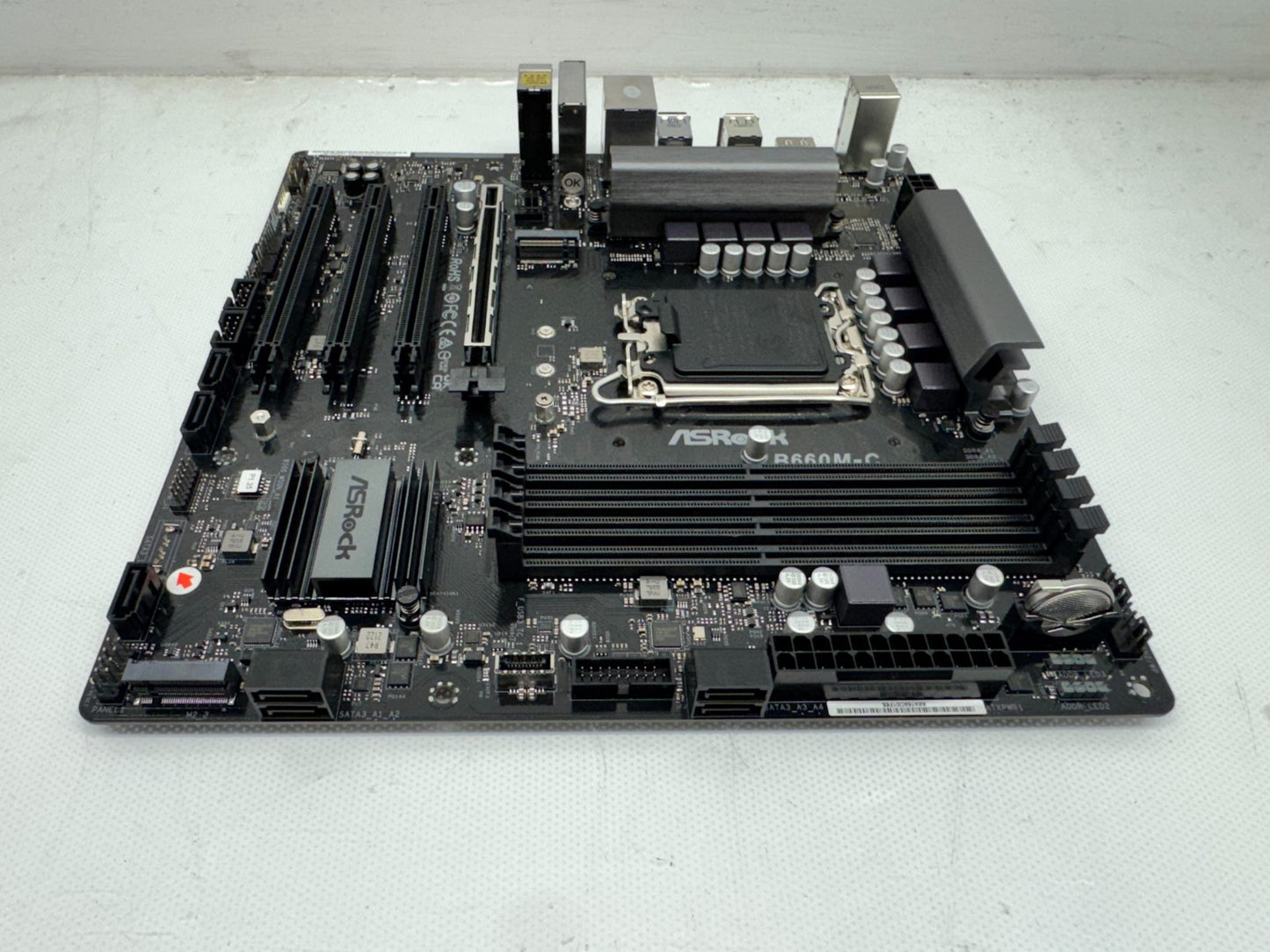 ASRock B660M-C Motherboard DDR4 Intel Socket 1700 *READ*