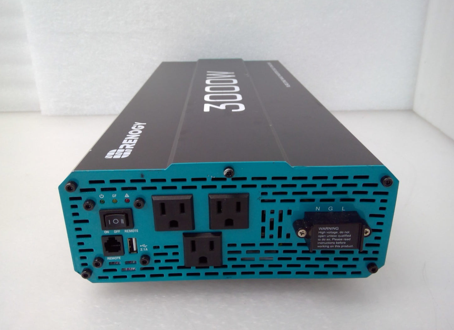 Renogy 3000W 12V Pure Sine Wave Inverter 12V DC to 110V AC RNG-INVT-3000-12V-P2