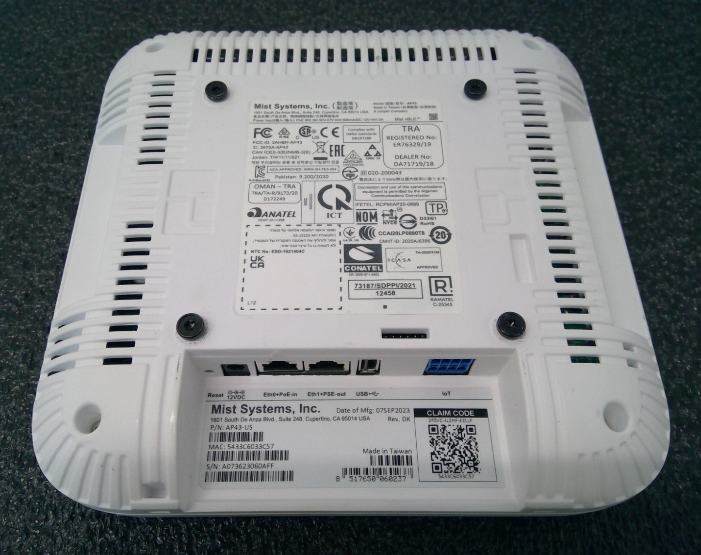Juniper Networks AP43 Mist Wireless Access Point - White (AP43-US)