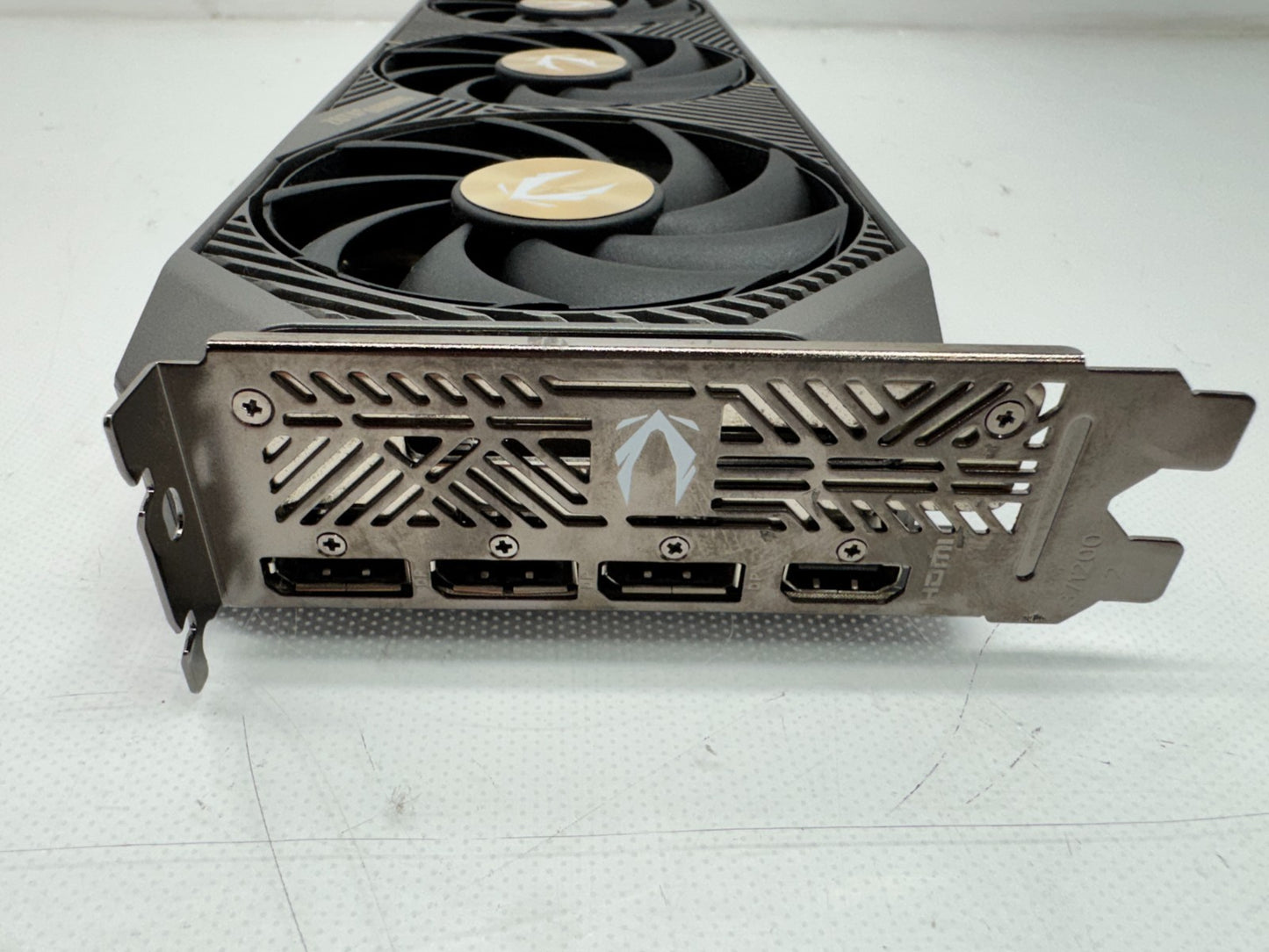 ZOTAC GAMING GeForce RTX 5070 Ti SOLID SFF OC 16GB GDDR7