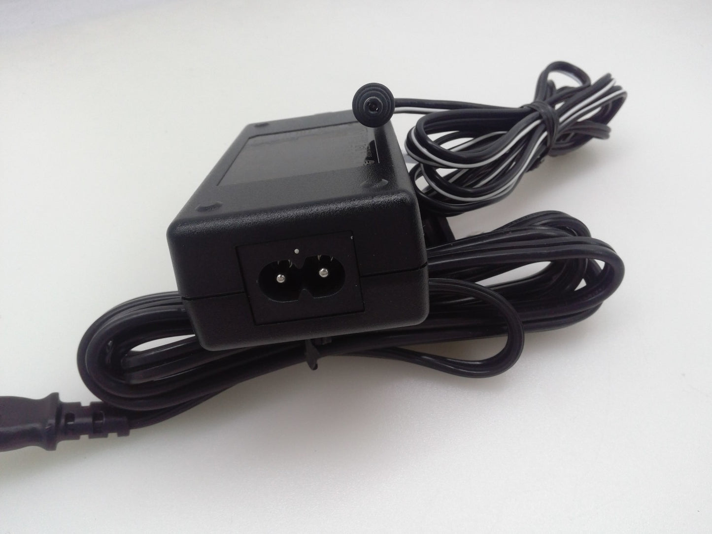 Zebra PS000082A01/PWR-BUA5V16W0W 5.4V 3A 16.2W For CC600 CC6000 Tablet Scanner