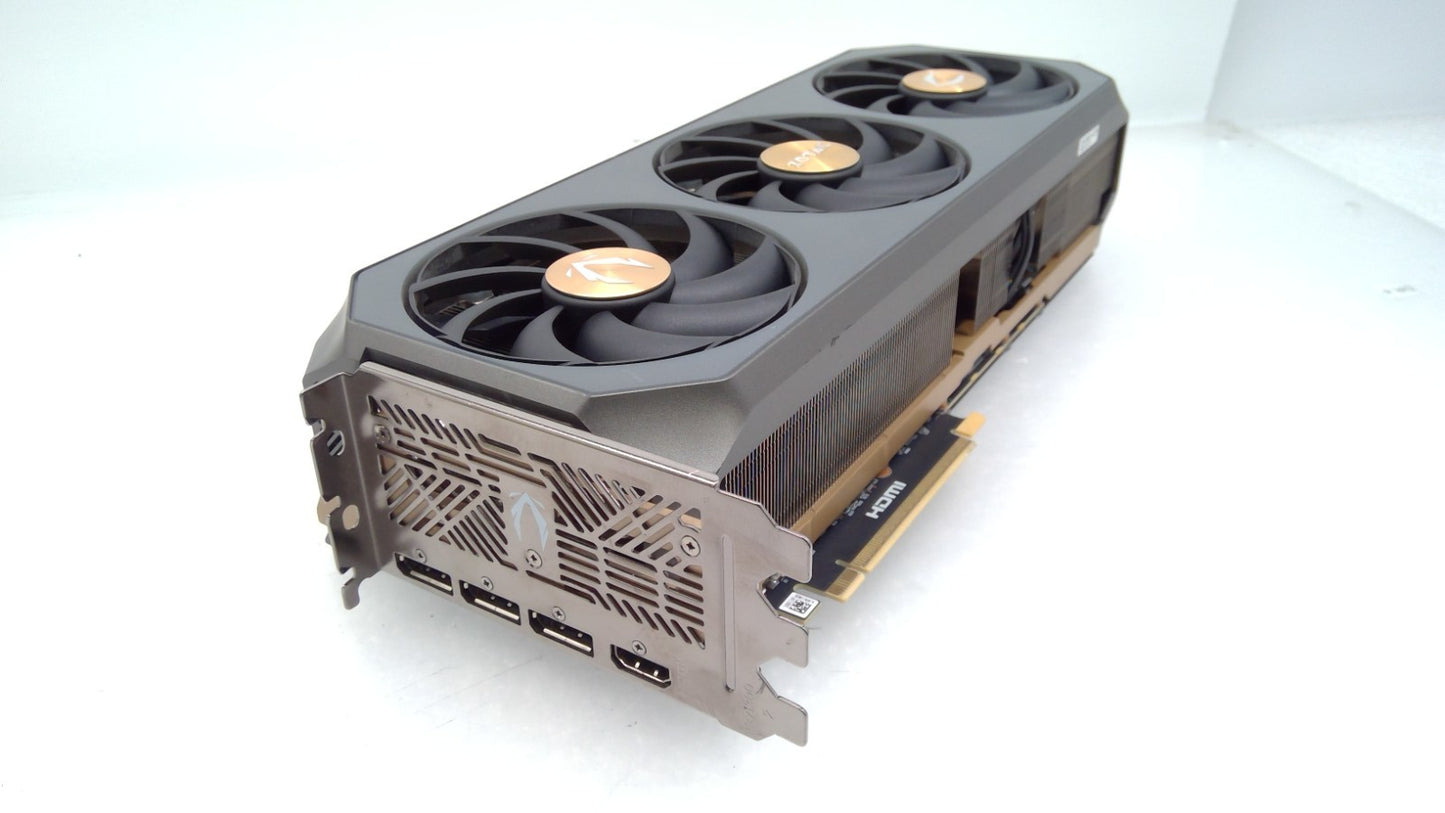 *Read* ZOTAC GeForce RTX 5090 Amp Extreme Infinity 32GB GDDR7 GPU No work