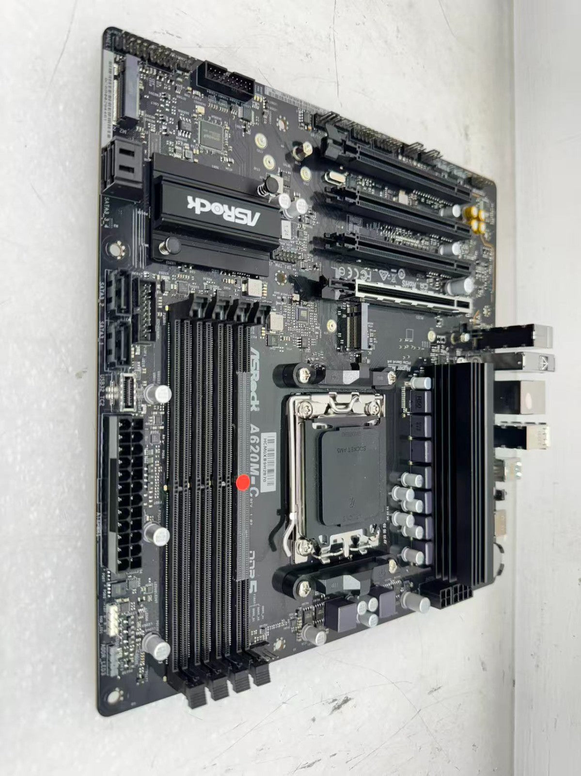 ASRock A620M-C Micro ATX Motherboard DDR5 *Read*