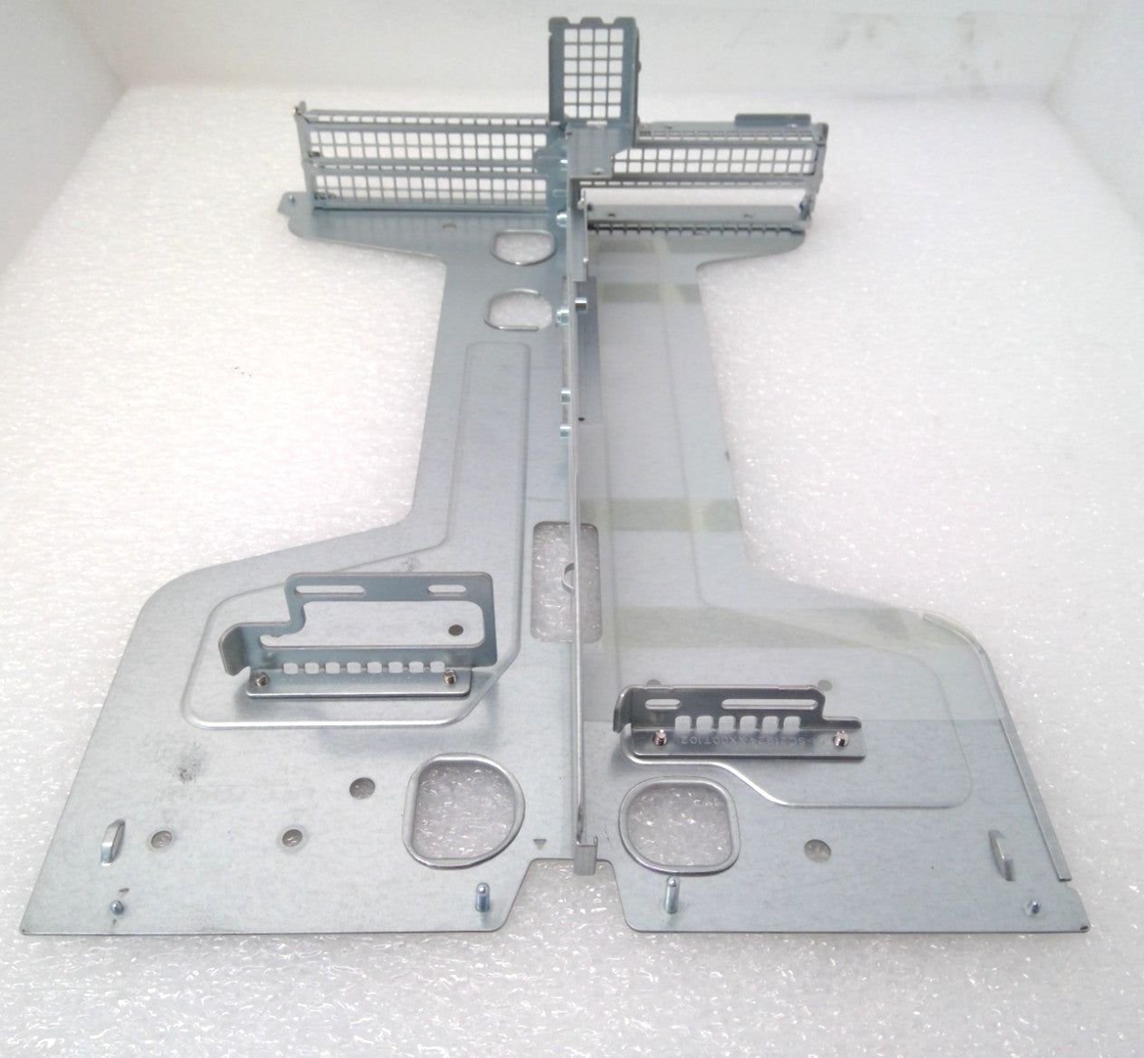 Supermicro Metal GPU Riser Cage Bracket 01-SC82968-XX00T-101 W/ AOC-2UR66 Card