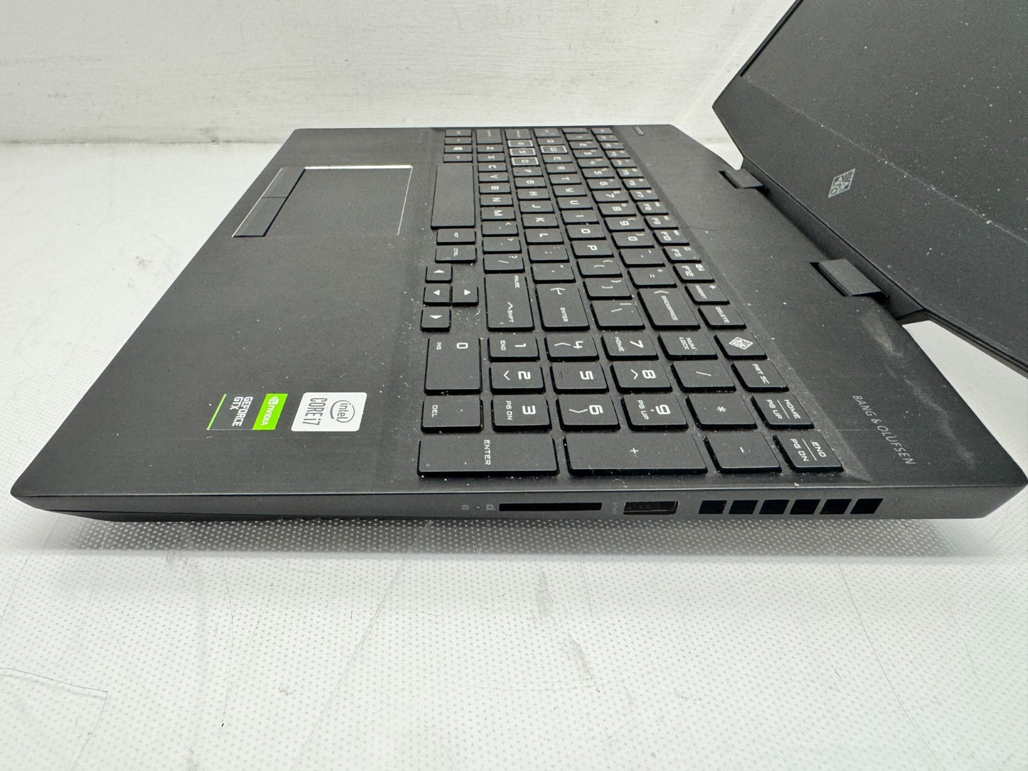 HP OMEN 15-dh1070wm 15.6" i7-10750H@2.6GHz 16G 256GB GTX 1060 ti Win 11 W/AC