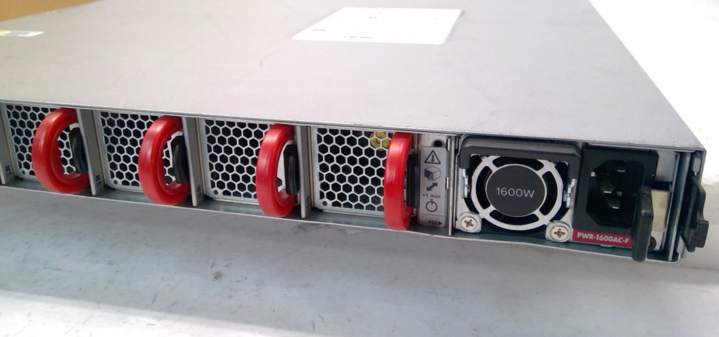 ARISTA DCS-7280CR2K-30-F 7280R2 30x100GbE QSFP Switch Router
