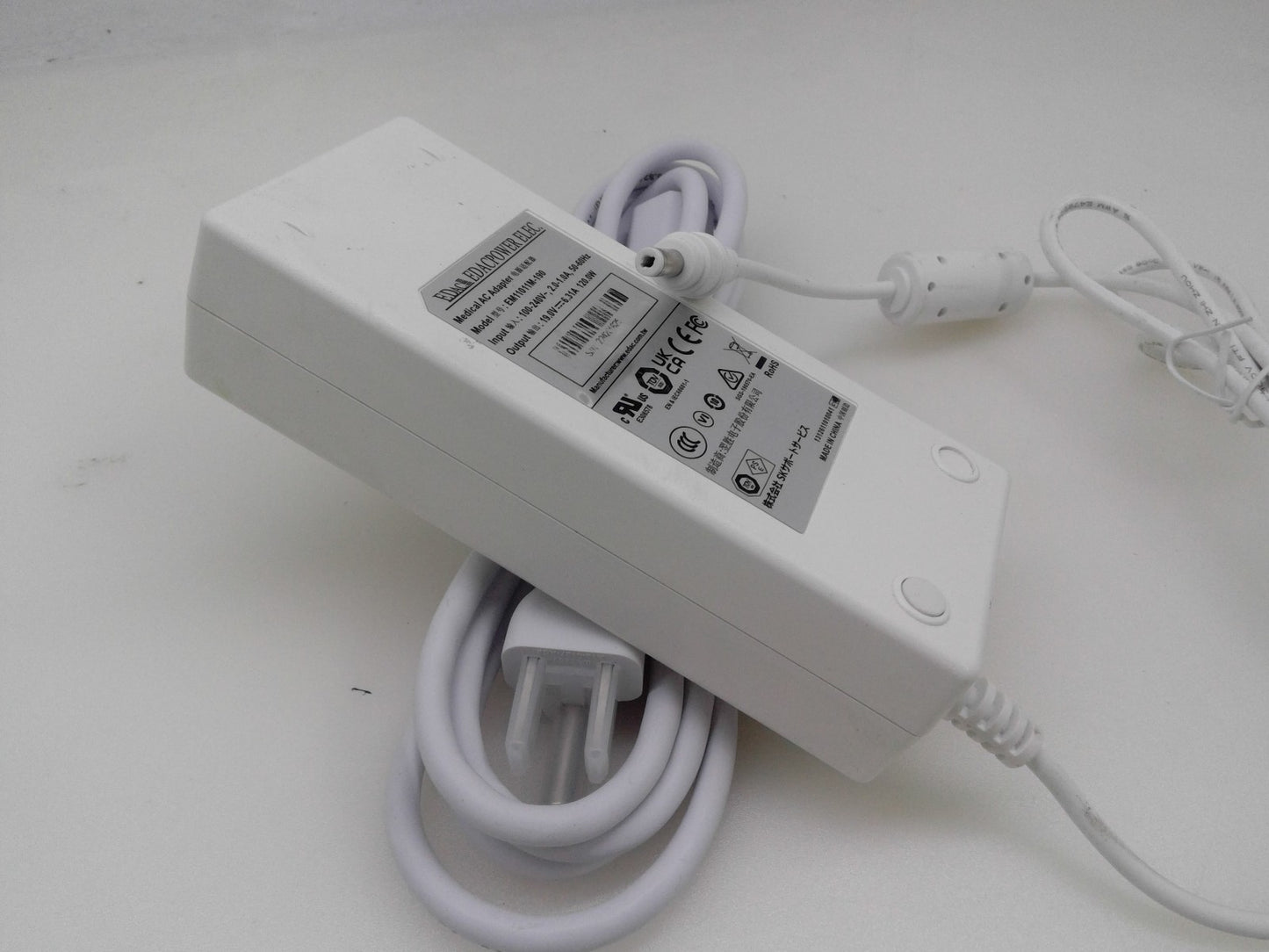 Genuine EDAC AC Adapter 19V 6.31A 120W EM11011M-190 White W/Cord 4.8*1.7mm