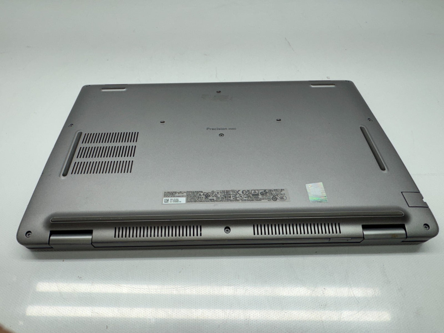 Dell Precision 3560 Intel i5-1145G7 @2.60GHz 16GB RAM 256GB T500 Win 11 *Read*