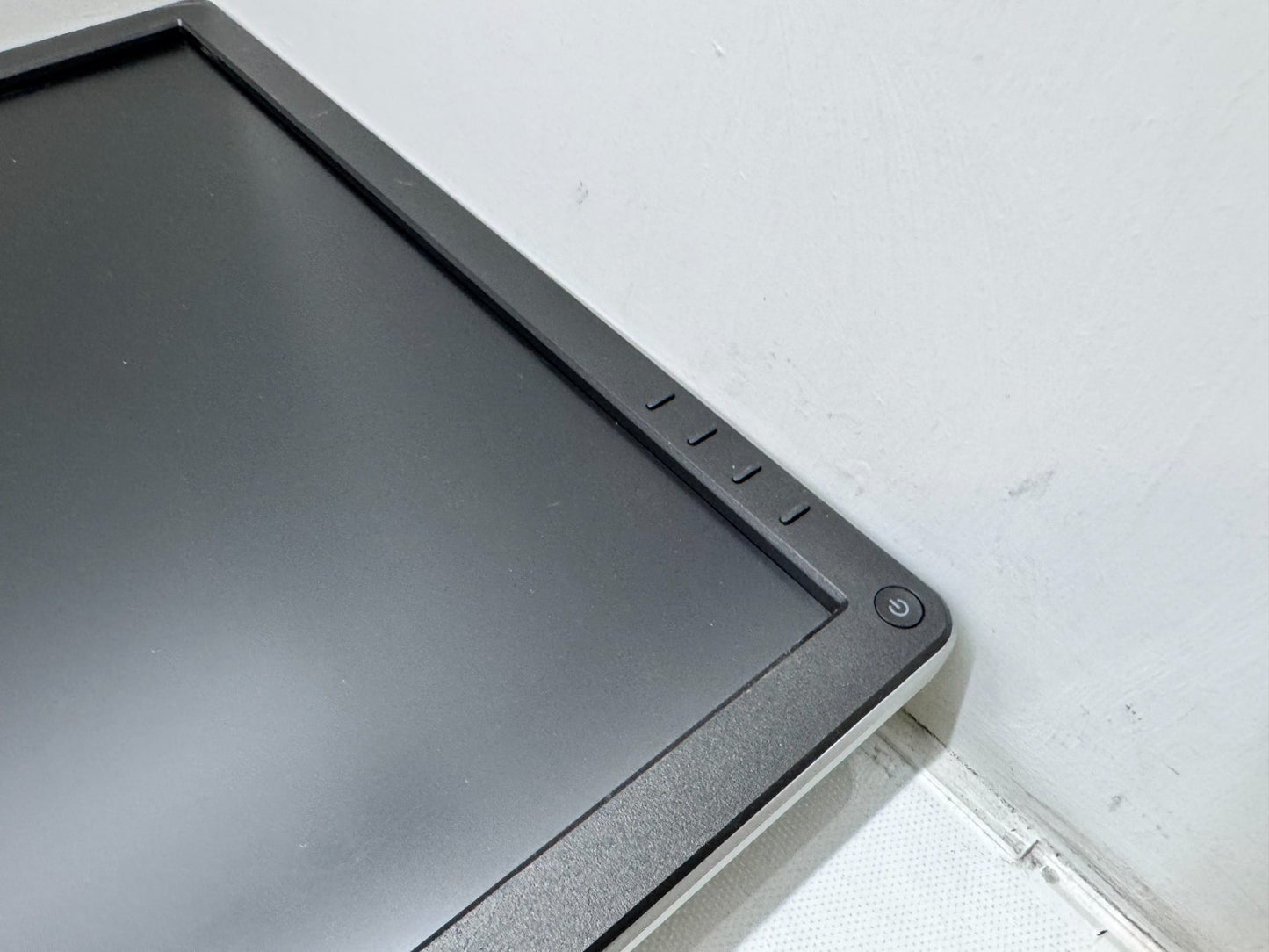 Dell P2714HC 27" FHD 1920 x 1080 60Hz IPS LED HDMI Monitor DP VGA No Stand