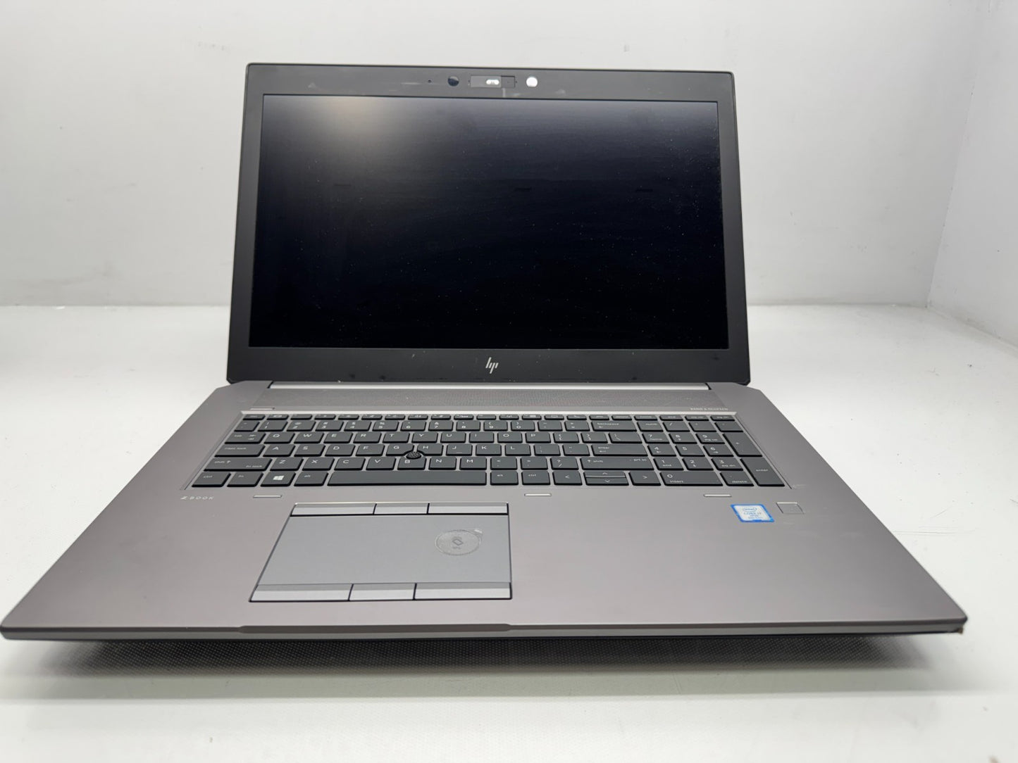 HP ZBook 17 G5 17.3" FHD i7-8850H@2.6GHz 32GB 512GB SSD P2000 Win11 W/AC *READ*